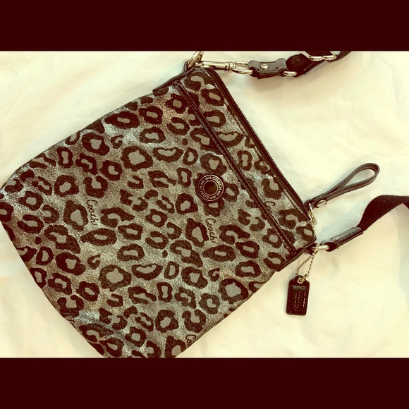 Coach Handbags - Authentic Coach Crossbody